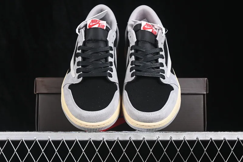 All categories Air Jordan Jordan series basketball shoes Air Jordan 1 Low Travis Scott x Air Jordan 1 Low OG AJ1 Joe 1 undercut low DM7866-010